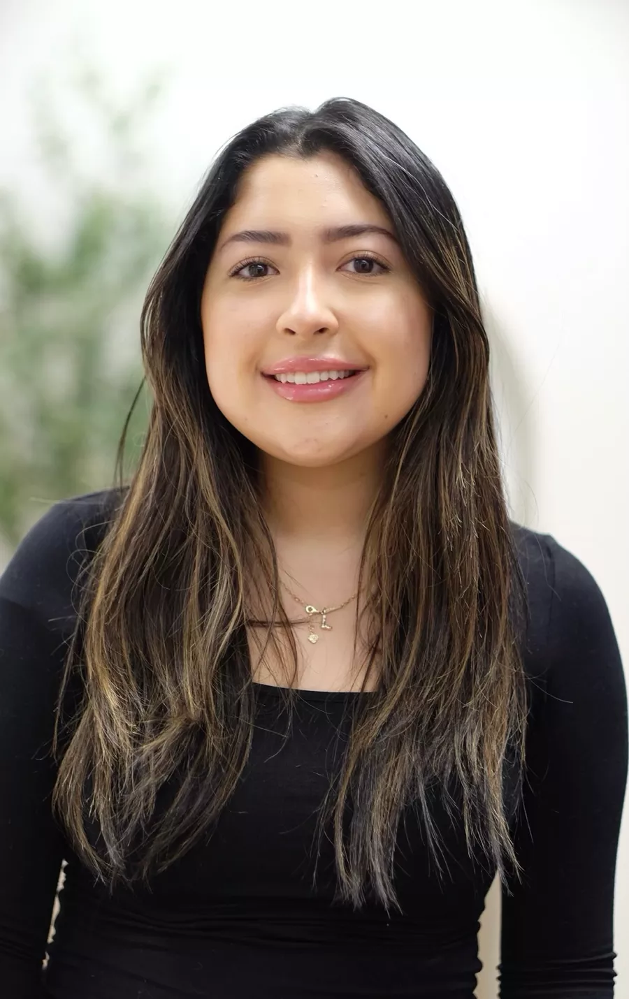 Lili Diaz, Front of Haus Manager at Oak Haus Facial Aesthetics